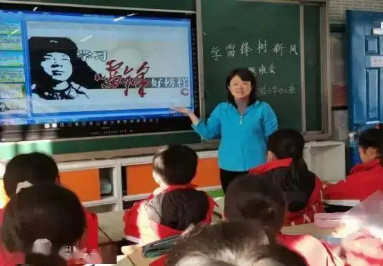 青春心向党志愿新征程丨全市学校共青团少先队组织积极开展学雷锋志愿服务月活动