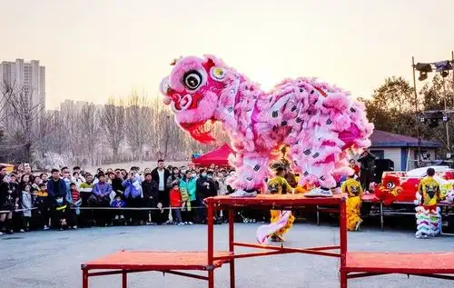 燃旺城市烟火气激发经济新活力