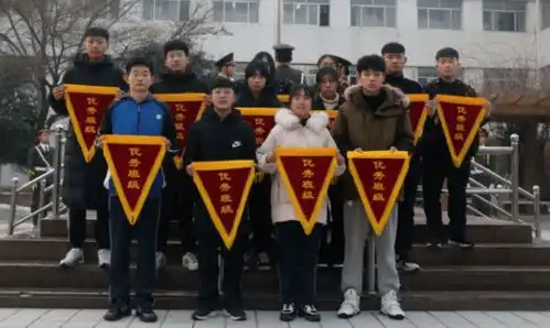 学雷锋志愿服务黑板报新