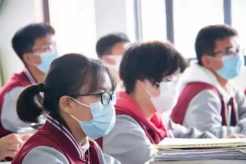 防范校园欺凌,共筑美好校园丨我校开展法制教育主题讲座活动