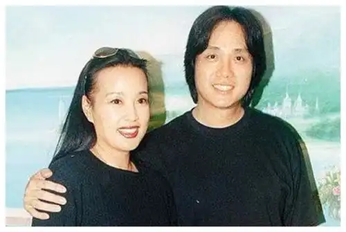 初一黑板报主题赞叹不已