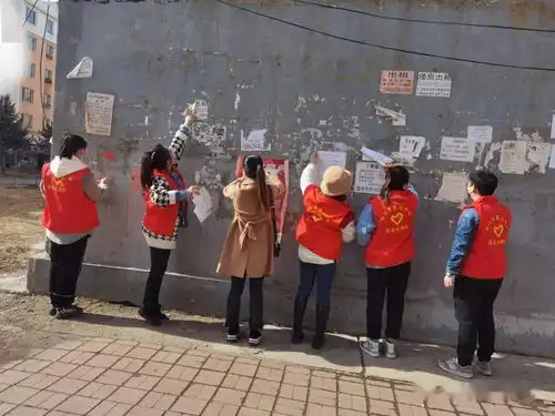 青春建功新时代志愿奉献我先行白山市第七中学开展学雷锋志愿服务月主题团日系列活动