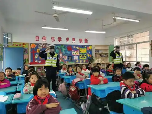 魅力课堂,家校同行安洲小学家长进课堂二年级记