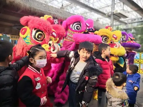 低碳公园迎元旦庆新年,舞龙舞狮助狂欢活动圆满举办成功,春节会有更精彩的视觉盛宴