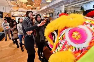 注意狮出没,优步舞狮队今在上海走进数十家企业