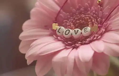 李焕英妈妈和爱唠叨妈妈,究竟应该怎么哄