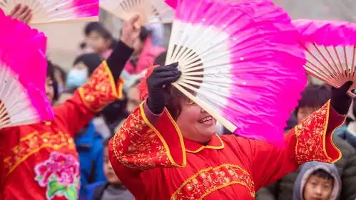 山东好景舞龙舞狮踩高跷唐王扮玩闹元宵