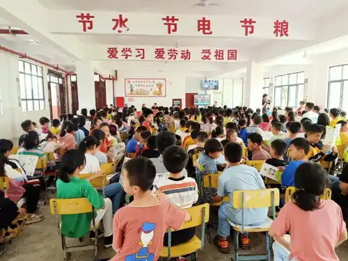 我为青年做件事丨筑梦未来与爱童行关爱留守儿童志愿服务活动